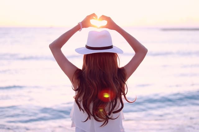 「ぼくたちにもうモノは必要ない」を読んでもっと楽に生きよう